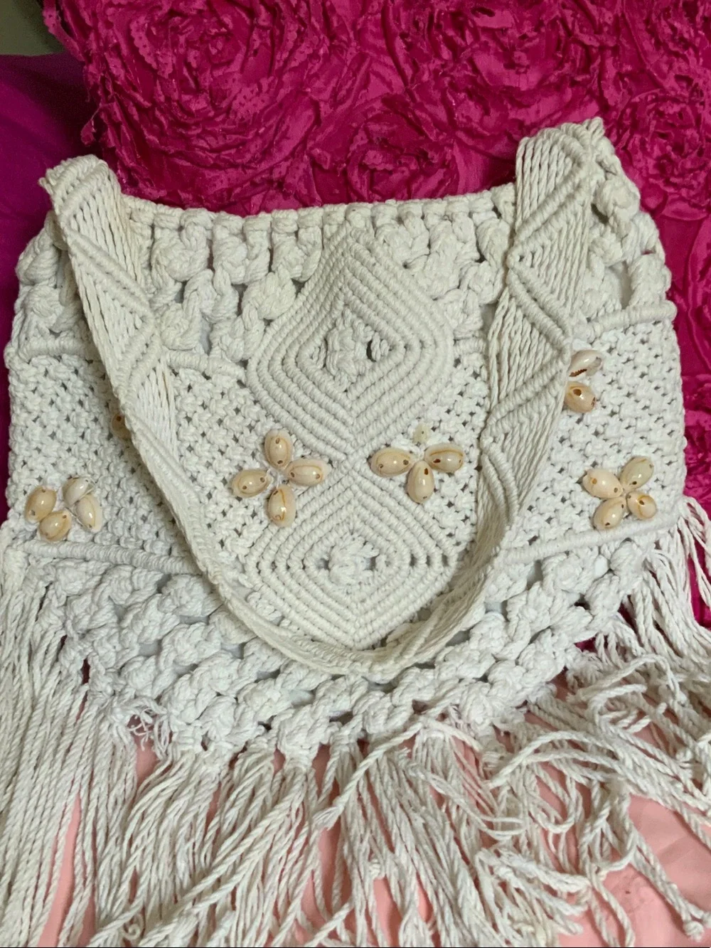 Express cream macramé